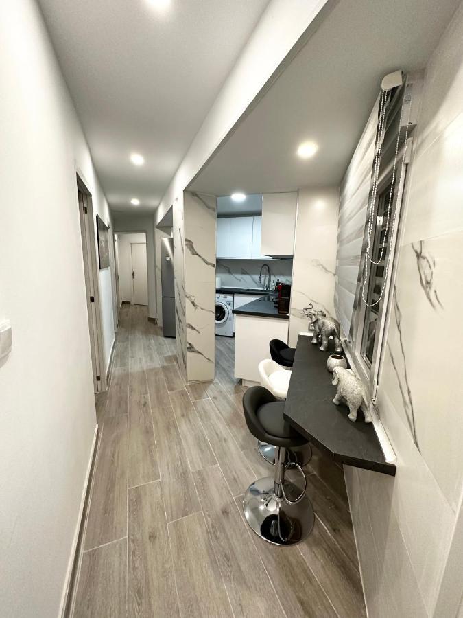 Rambla Apartment By The Sea อาลิกันเต ภายนอก รูปภาพ